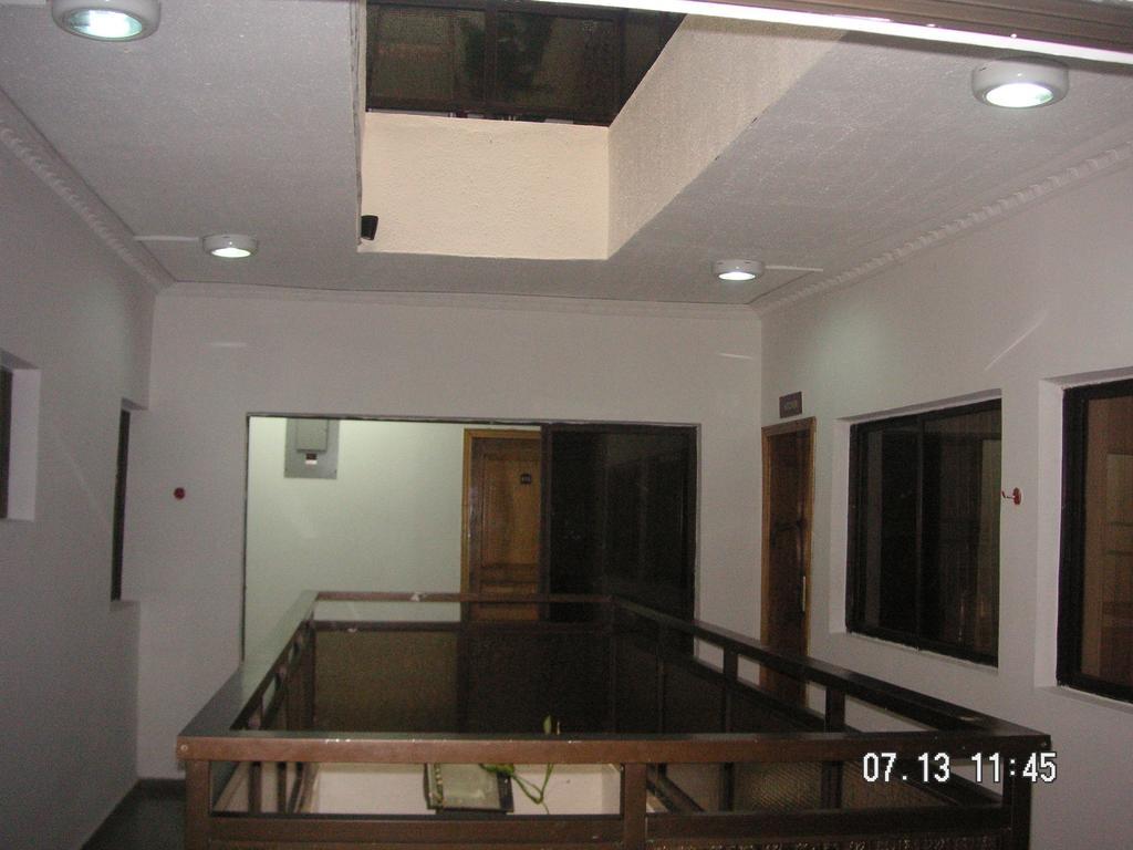 The Habitat Suites International Lagos Exterior foto