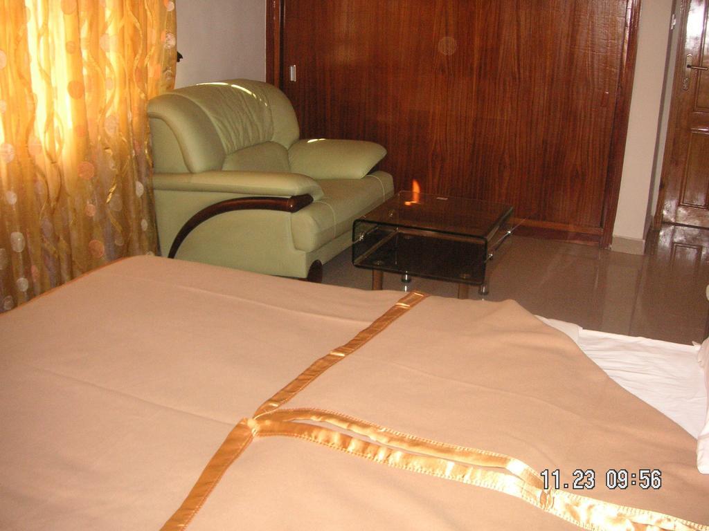 The Habitat Suites International Lagos Zimmer foto