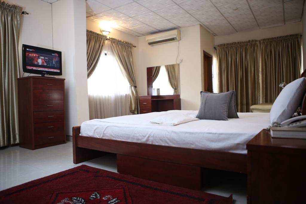 The Habitat Suites International Lagos Zimmer foto