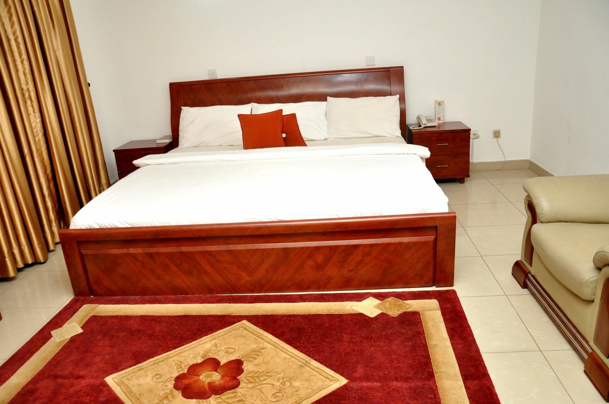 The Habitat Suites International Lagos Exterior foto